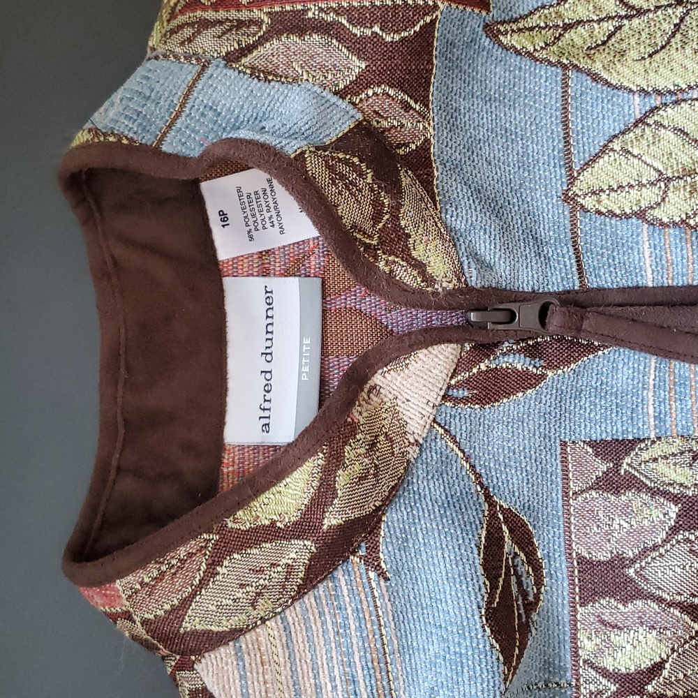 ALFRED DUNNER CIDER HOUSE Tapestry ZIP VEST Colorful Leaf Pattern 16 P Petite - Picture 2 of 5